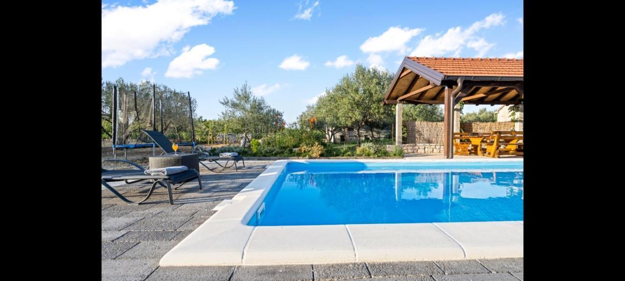 Siritovci Olive Tree House With Jacuzzi, Wifi And 40M2 Pool 빌라 외부 사진